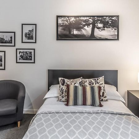 Milanrentals - Tarra Apartment Екстер'єр фото